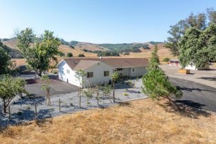 Single Family Residence, 223 Wilson Hill Rd, Petaluma, CA  Petaluma, CA 94952