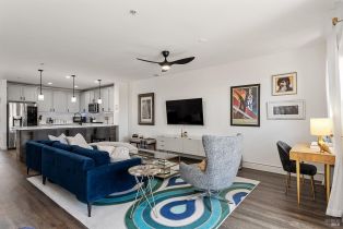 Condominium,  Mcclelland drive, Windsor, CA 95492 - 2