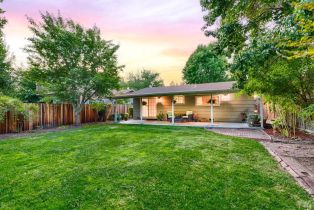 Single Family Residence,  Maple avenue, Kenwood, CA 95452 - 37