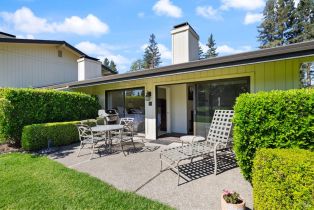 Condominium,  Cottage drive, Napa, CA 94558 - 4