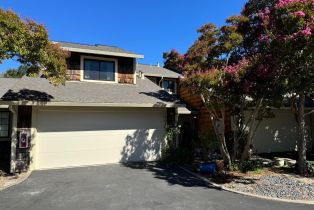 Condominium, 1607 Monroe Ct, Petaluma, CA  Petaluma, CA 94954