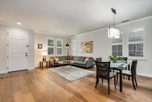 Single Family Residence,  Windsor court, Napa, CA 94558 - 8