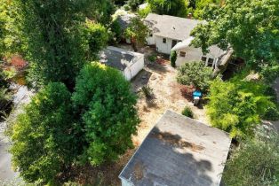 Single Family Residence,  Fair Oaks court, Santa Rosa, CA 95404 - 9