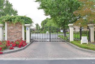 Condominium, 67 Fountain Grove Cir, Napa, CA  Napa, CA 94558