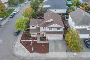 Single Family Residence,  Grape Gables way, Cloverdale, CA 95425 - 4