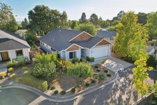 Single Family Residence, 647 Iris Way, Sonoma, CA  Sonoma, CA 95476