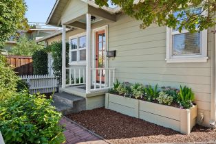 Single Family Residence,  Plaza street, Healdsburg, CA 95448 - 10