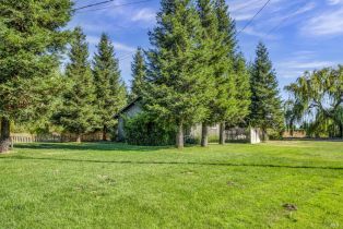 Single Family Residence,  Kinley drive, Healdsburg, CA 95448 - 8