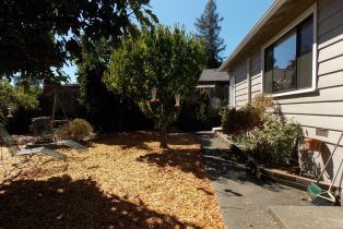 Single Family Residence,  Champlain avenue, Cloverdale, CA 95425 - 27