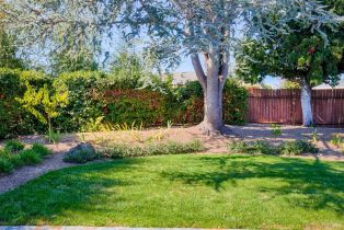 Single Family Residence,  Old Oak lane, Santa Rosa, CA 95409 - 26