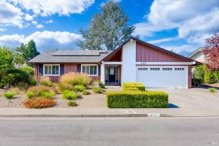 Single Family Residence, 113 Old Oak Ln, Santa Rosa, CA  Santa Rosa, CA 95409