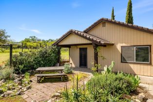 Single Family Residence,  Henno road, Glen Ellen, CA 95442 - 28