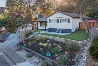 Single Family Residence,  Amber way, Petaluma, CA 94952 - 4