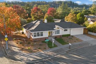 Single Family Residence, 6651 Greenmeadow Ct, Santa Rosa, CA  Santa Rosa, CA 95409