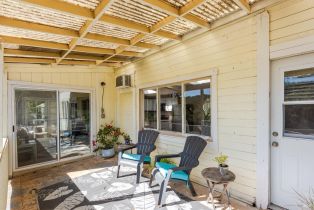 Single Family Residence,  Fitch Mountain road, Healdsburg, CA 95448 - 20