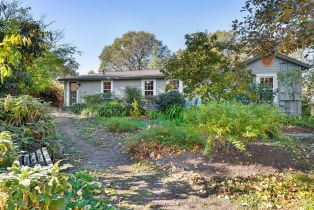 Single Family Residence,  Daywalt lane, Sebastopol, CA 95472 - 3