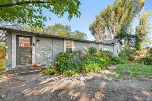 Single Family Residence, 5361 Daywalt Ln, Sebastopol, CA  Sebastopol, CA 95472