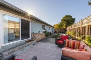 Single Family Residence,  Sage street, Santa Rosa, CA 95405 - 2