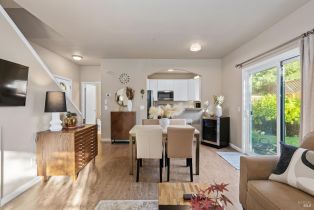 Condominium, 6 Bridgegate Way, Napa, CA  Napa, CA 94559