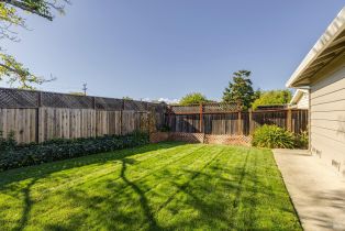 Single Family Residence,  Summerfield road, Santa Rosa, CA 95405 - 24