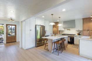 Single Family Residence,  Stanford court, Napa, CA 94558 - 10