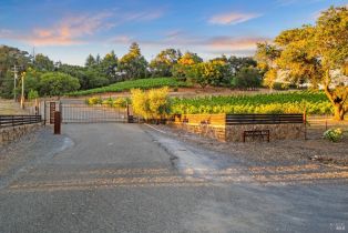 Single Family Residence, 5232 Maacama Ridge Rd, Healdsburg, CA  Healdsburg, CA 95448