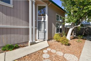 Condominium, 1547 Pinebrook Pl, Santa Rosa, CA  Santa Rosa, CA 95403