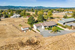 Single Family Residence,  Red Tail road, Healdsburg, CA 95448 - 32