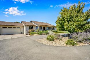 Single Family Residence, 1096 Red Tail Rd, Healdsburg, CA  Healdsburg, CA 95448