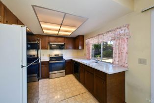 Single Family Residence,  Sunshine avenue, Santa Rosa, CA 95409 - 9