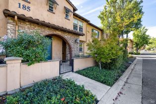 Condominium, 185 Stonegate Cir #A, Cloverdale, CA  Cloverdale, CA 95425