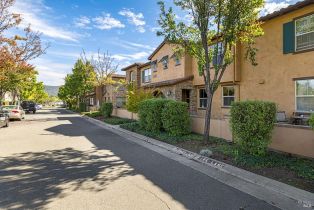 Condominium,  Stonegate circle, Cloverdale, CA 95425 - 2