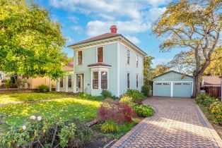 Single Family Residence, 756 B St, Petaluma, CA  Petaluma, CA 94952