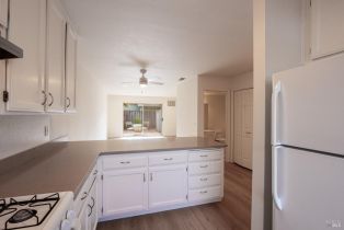 Condominium,  Elbridge avenue, Cloverdale, CA 95425 - 15