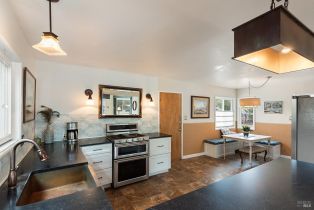 Single Family Residence,  Hart lane, Sebastopol, CA 95472 - 9