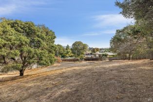 Land, 21 Branching Way, Petaluma, CA  Petaluma, CA 94952