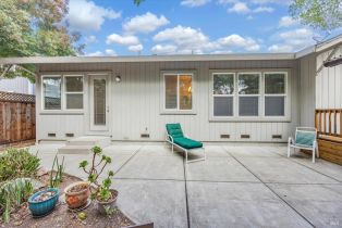 Single Family Residence,  Rochioli drive, Windsor, CA 95492 - 32