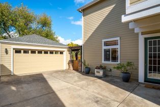 Single Family Residence,  Arabian way, Healdsburg, CA 95448 - 21