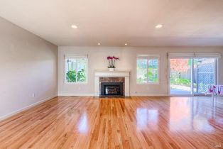 Single Family Residence,  Belhaven court, Santa Rosa, CA 95409 - 3