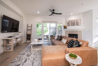 Townhouse,  Wise court, Napa, CA 94558 - 4