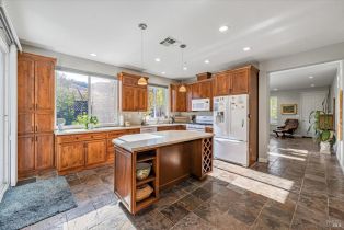 Single Family Residence,  Cambridge lane, Petaluma, CA 94952 - 9