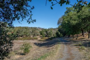 Single Family Residence,  La Quinta drive, Windsor, CA 95492 - 39