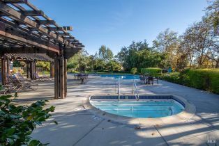 Single Family Residence,  La Quinta drive, Windsor, CA 95492 - 23