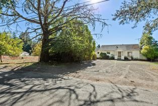 Single Family Residence,  Fiori lane, Sebastopol, CA 95472 - 5