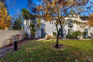 Condominium,  Marina drive, Napa, CA 94559 - 3