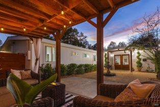 Single Family Residence,  Solar way, Healdsburg, CA 95448 - 2