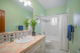 Single Family Residence,  Barrio way, Windsor, CA 95492 - 22