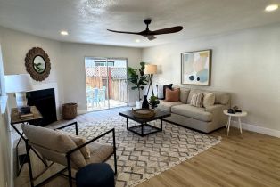 Condominium,  Blair place, Santa Rosa, CA 95401 - 6