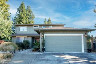 Single Family Residence, 825 Melrose Ct, Sonoma, CA  Sonoma, CA 95476