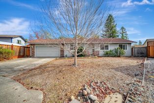 Single Family Residence,  Shannon court, Windsor, CA 95492 - 5